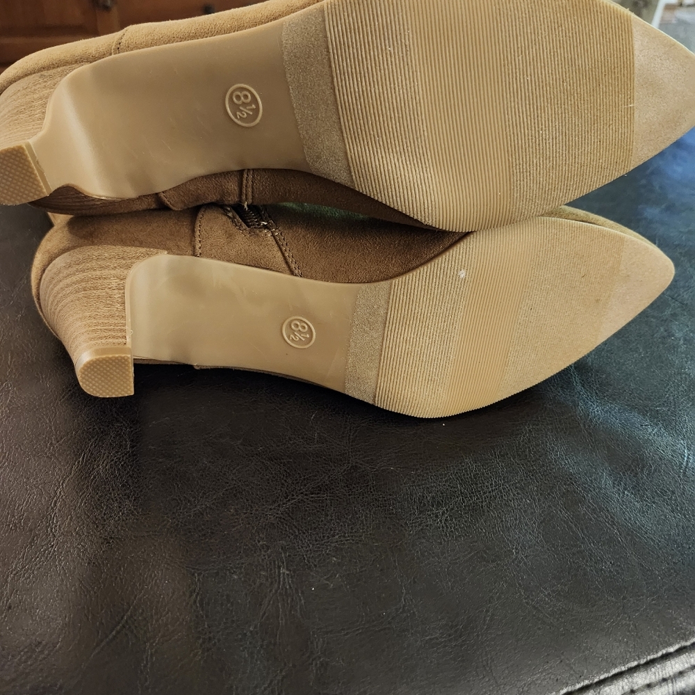 Universal Thread Boots - image 6